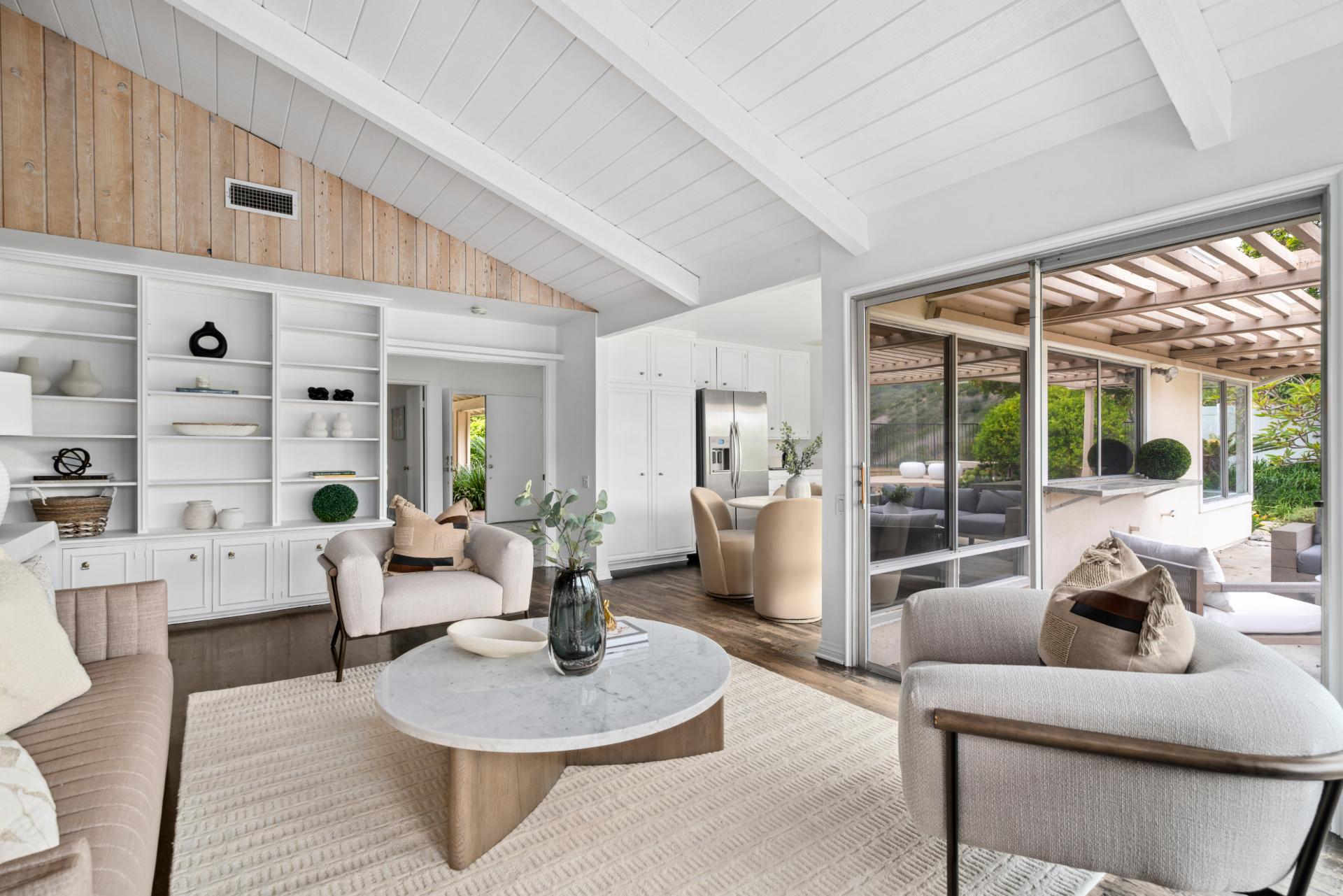 1606 Reef View Circle