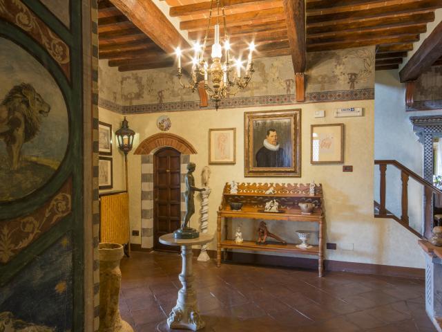 Stunning Luxury Castle Near Siena with Pool