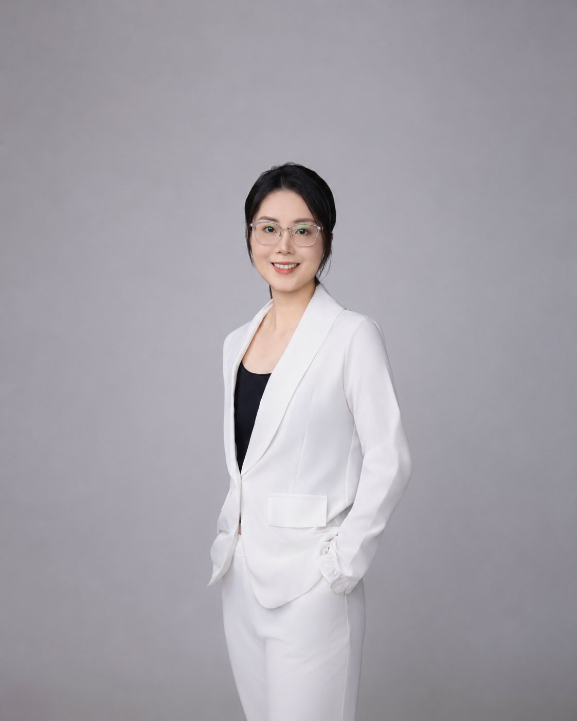 Vivian  Luo