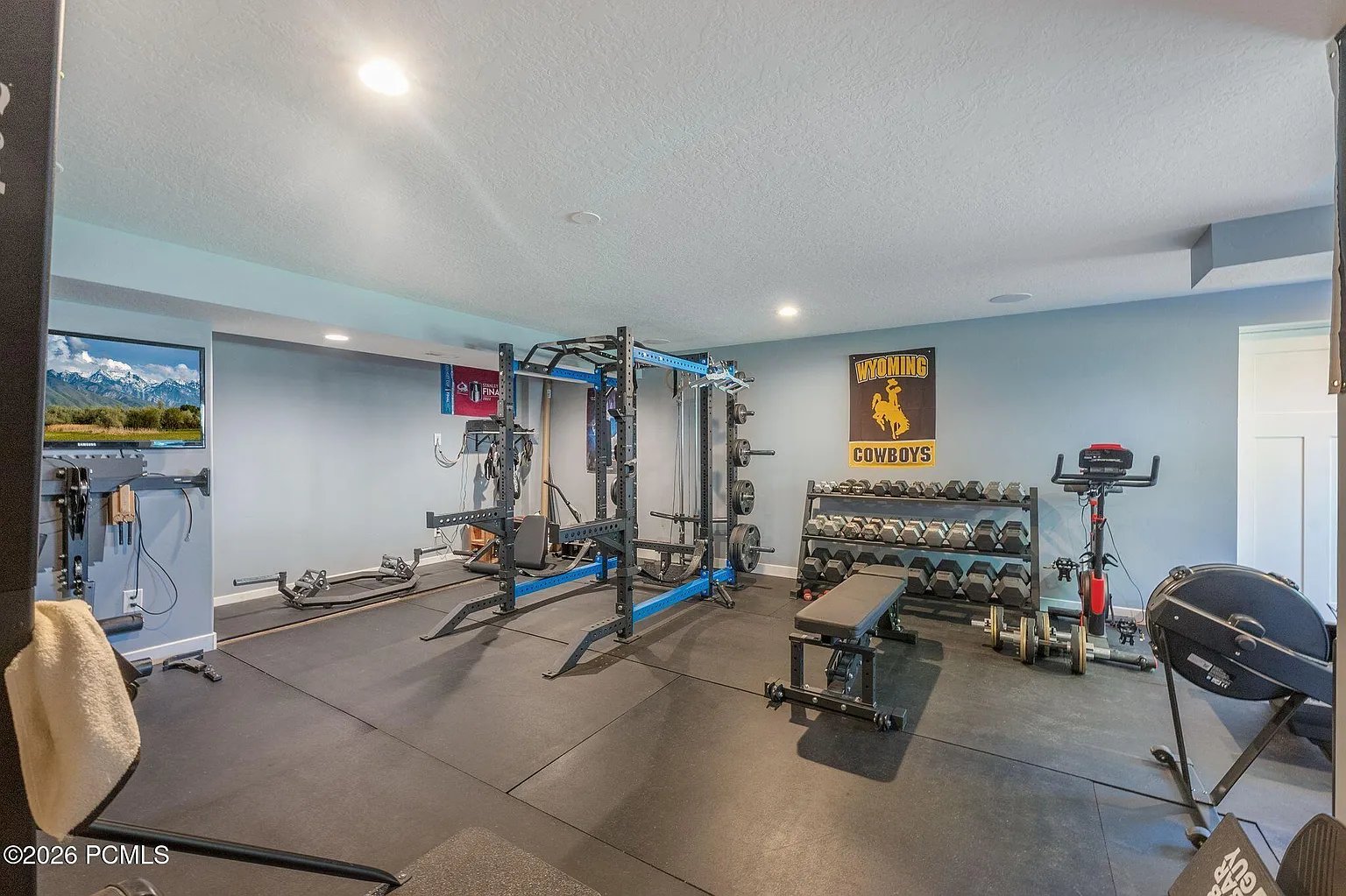 460 Scenic Heights Rd