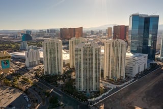 2777 Paradise Rd #1208
