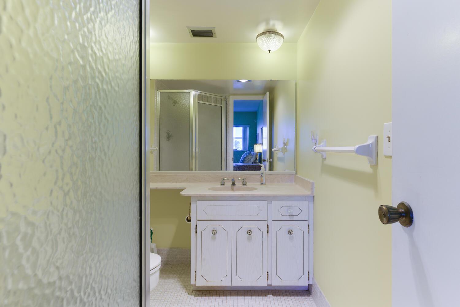 28 Yacht Club Drive #109
