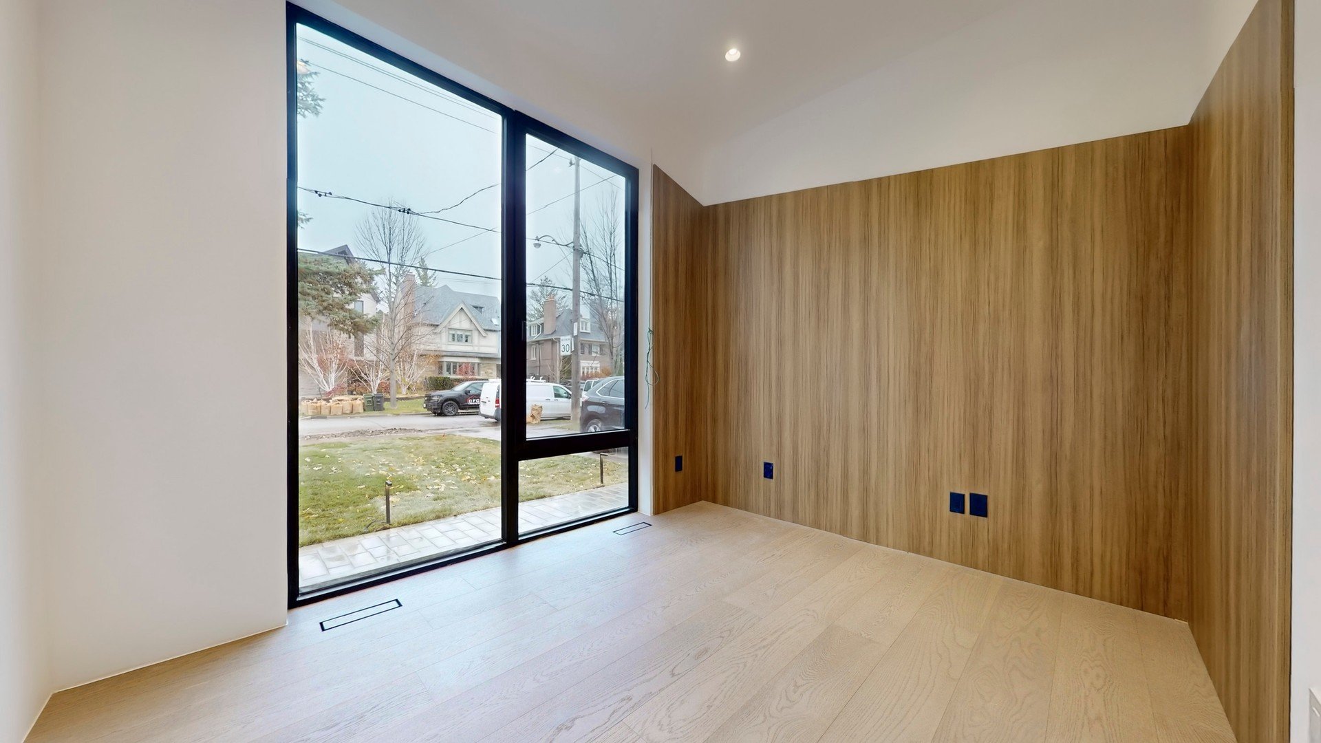 SOLD: Striking Mixed Facade