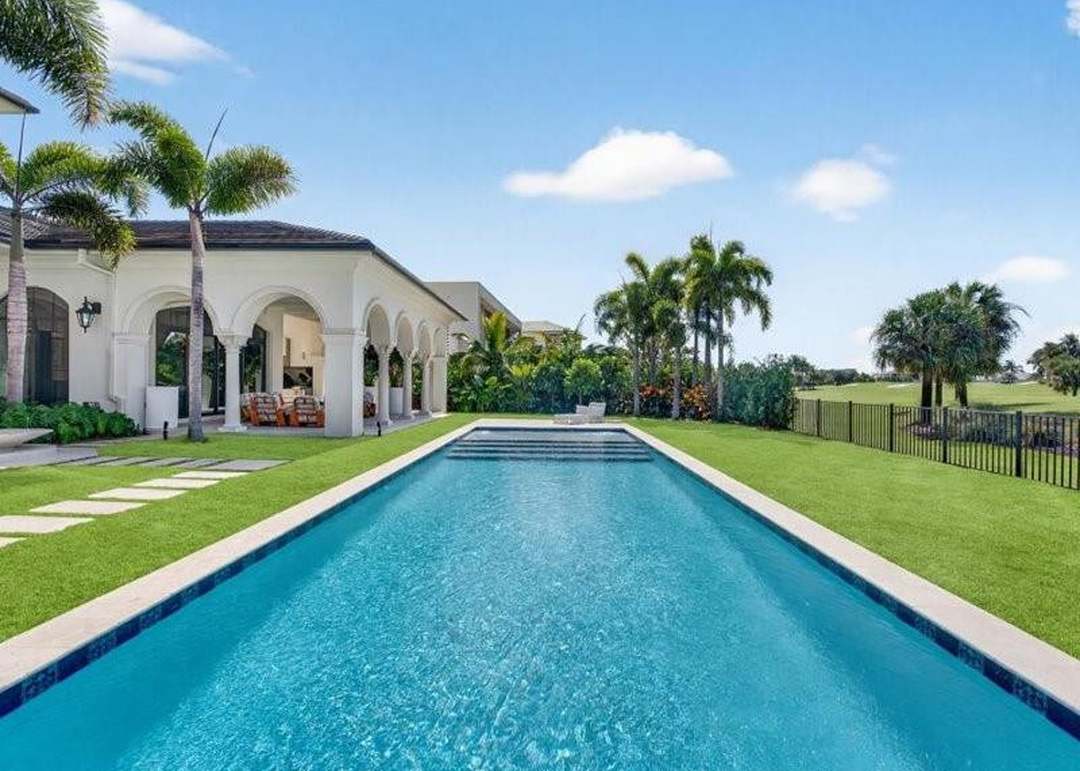 4013 Country Club Ln