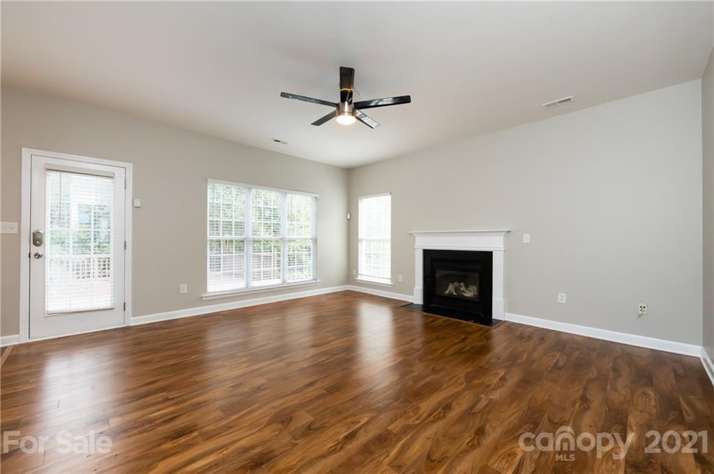 6604 Pattonsburg Dr