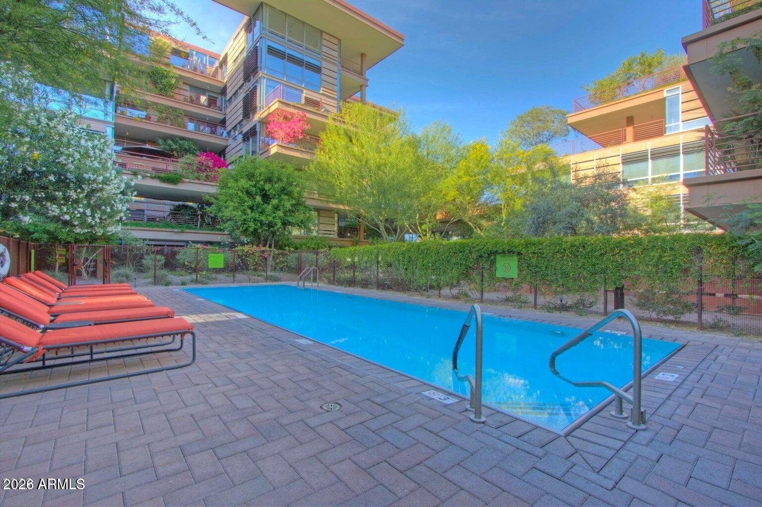 7117 E Rancho Vista Dr, #5001