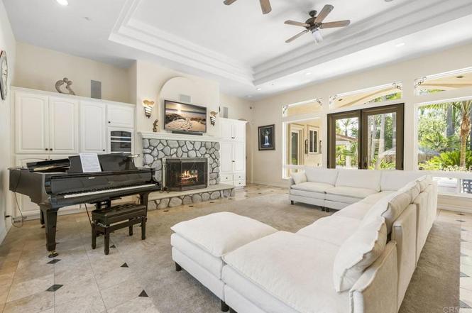 15615 Boulder Ridge Lane Poway