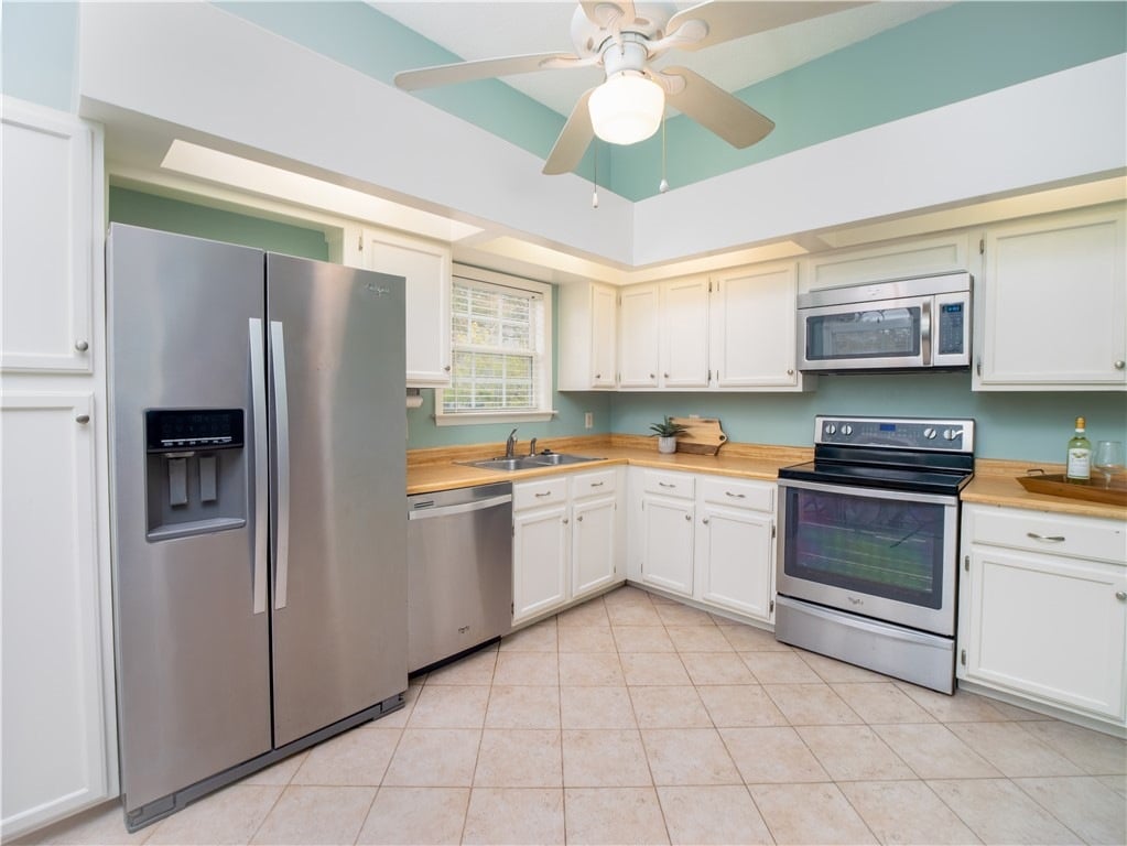 108 Grand Oaks Ln