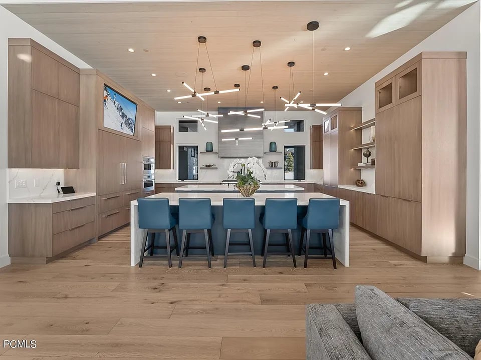 3134 Saddleback Ridge Dr