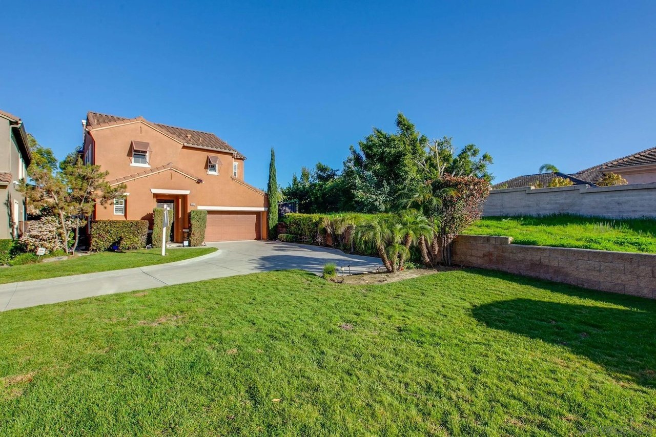 13551 Rancho Del Azaleas Way