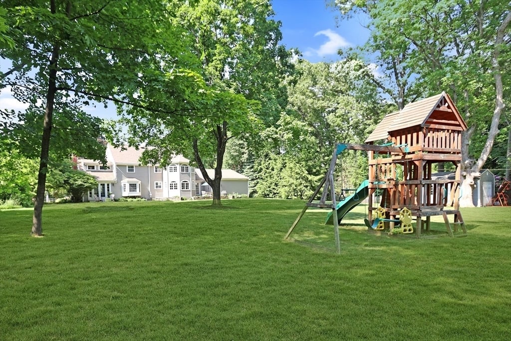 83 Walnut St