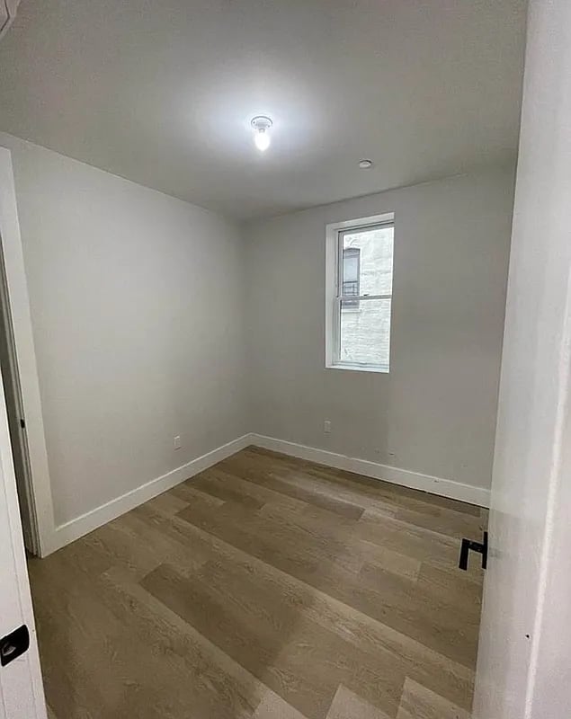 727 De Kalb Avenue 3A