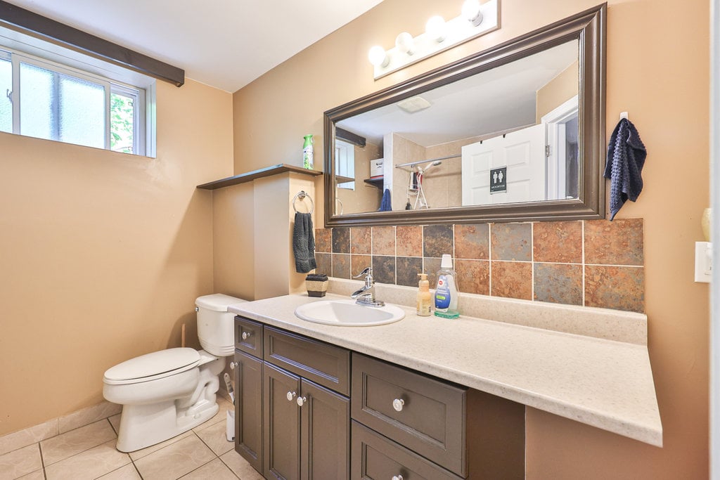 248 1/2 Millen Rd