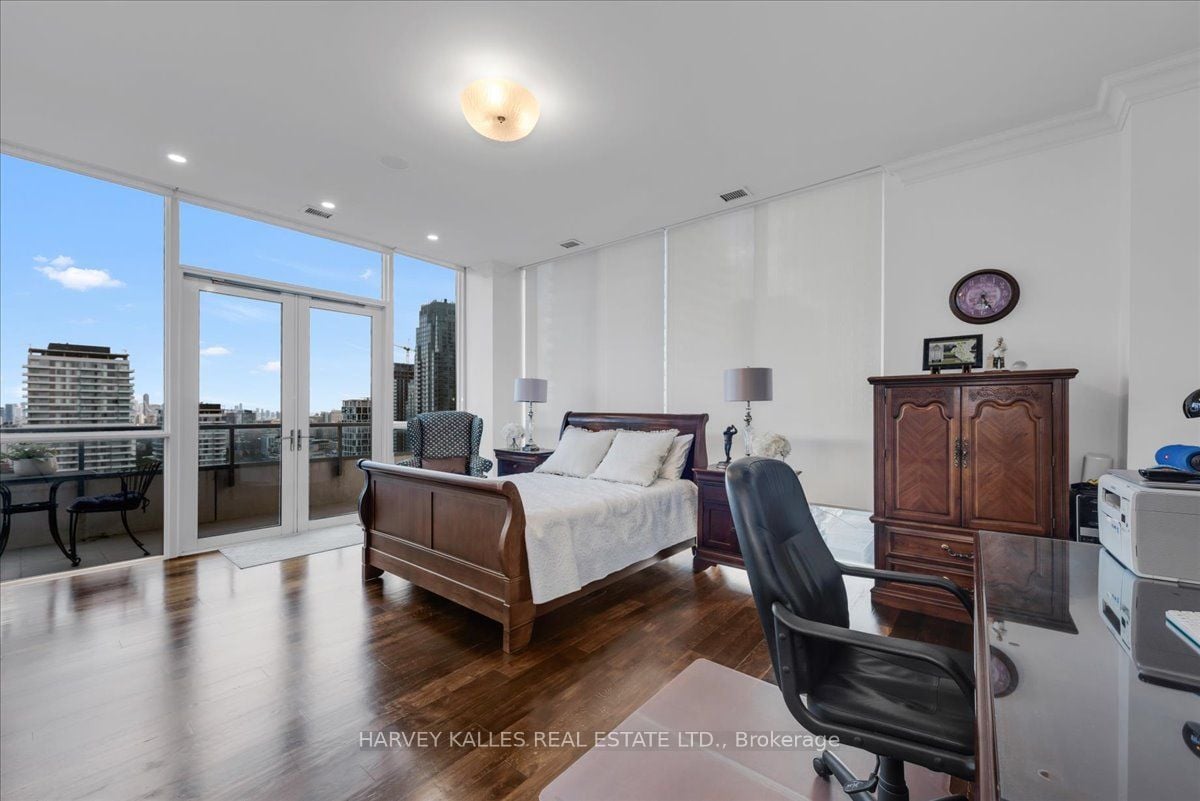 TRIDEL AT YONGE & EGLINTON 