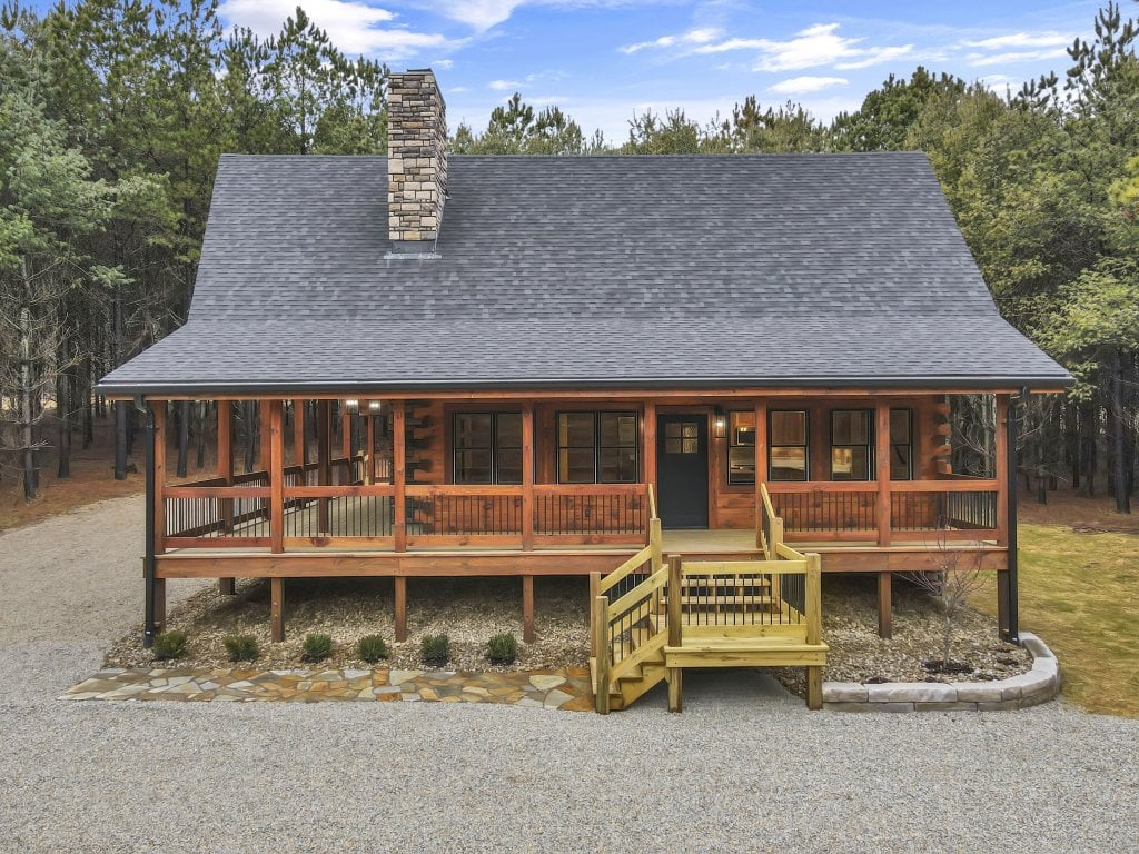 Hocking Hills Luxury Log Home