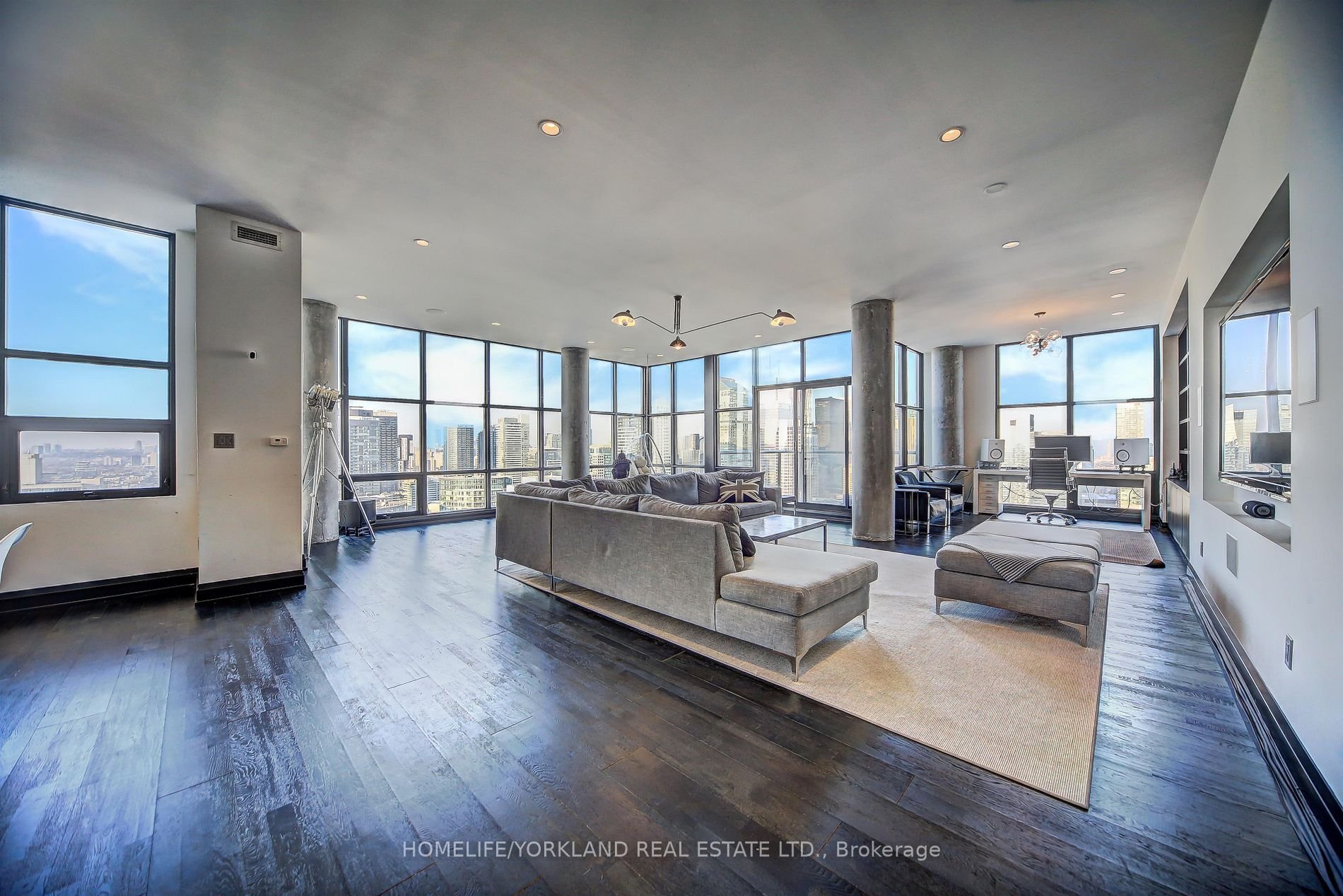 10 Navy Wharf Crt Ph02