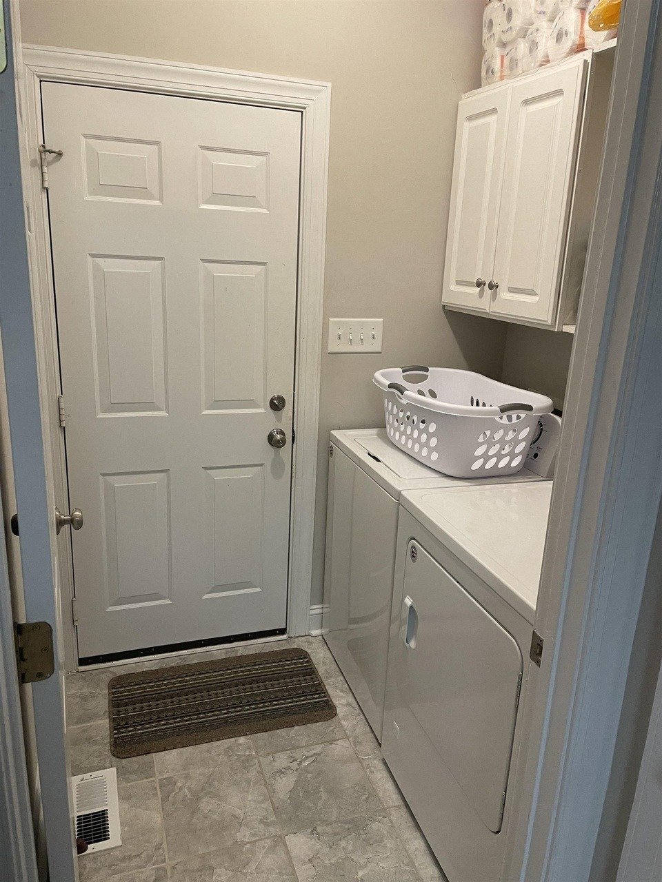 21 Rainwater Ct