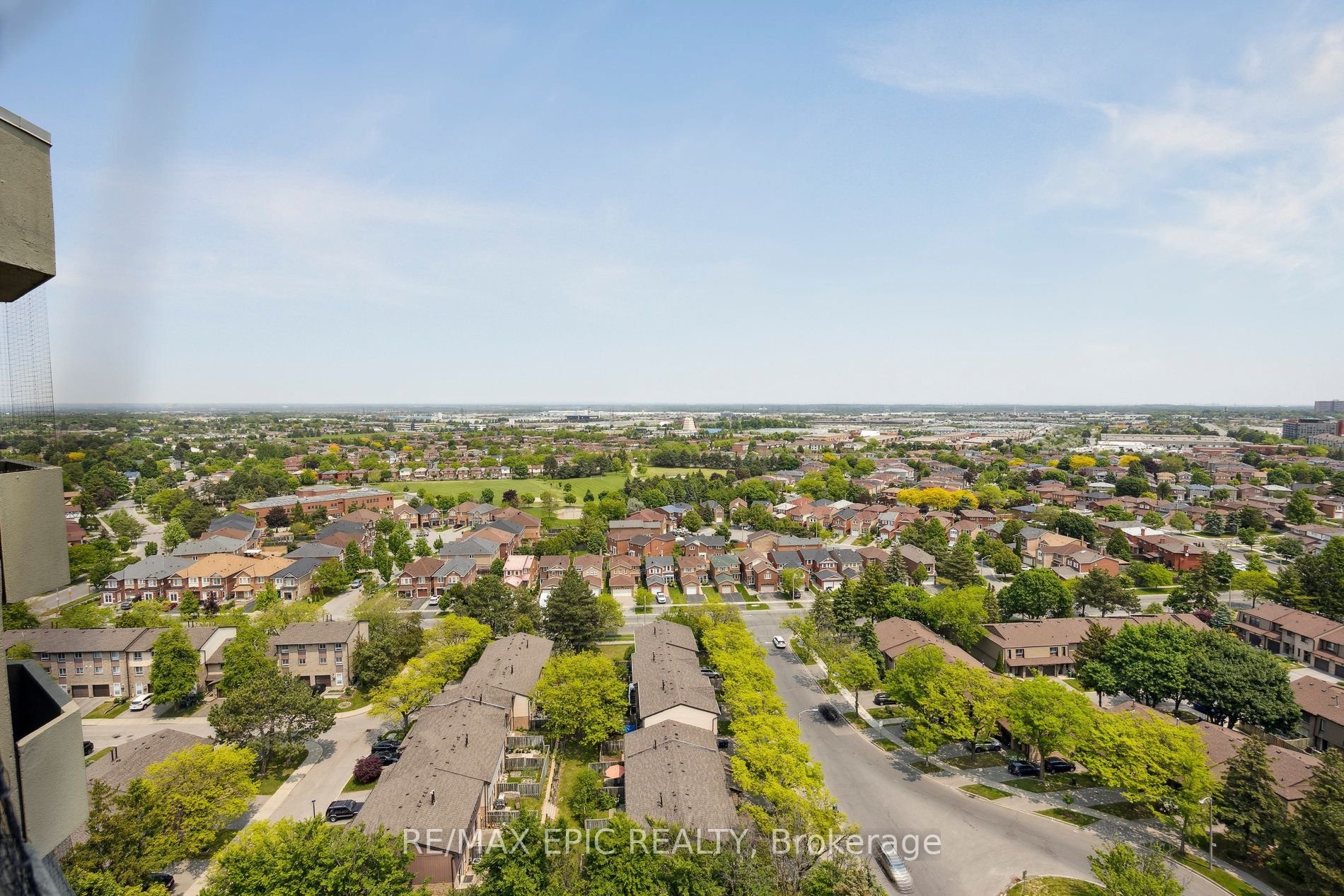 WEDGEWOOD GROVE PENTHOUSE