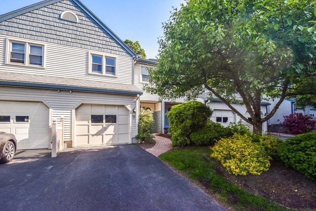55 Crystal Brook Way #E