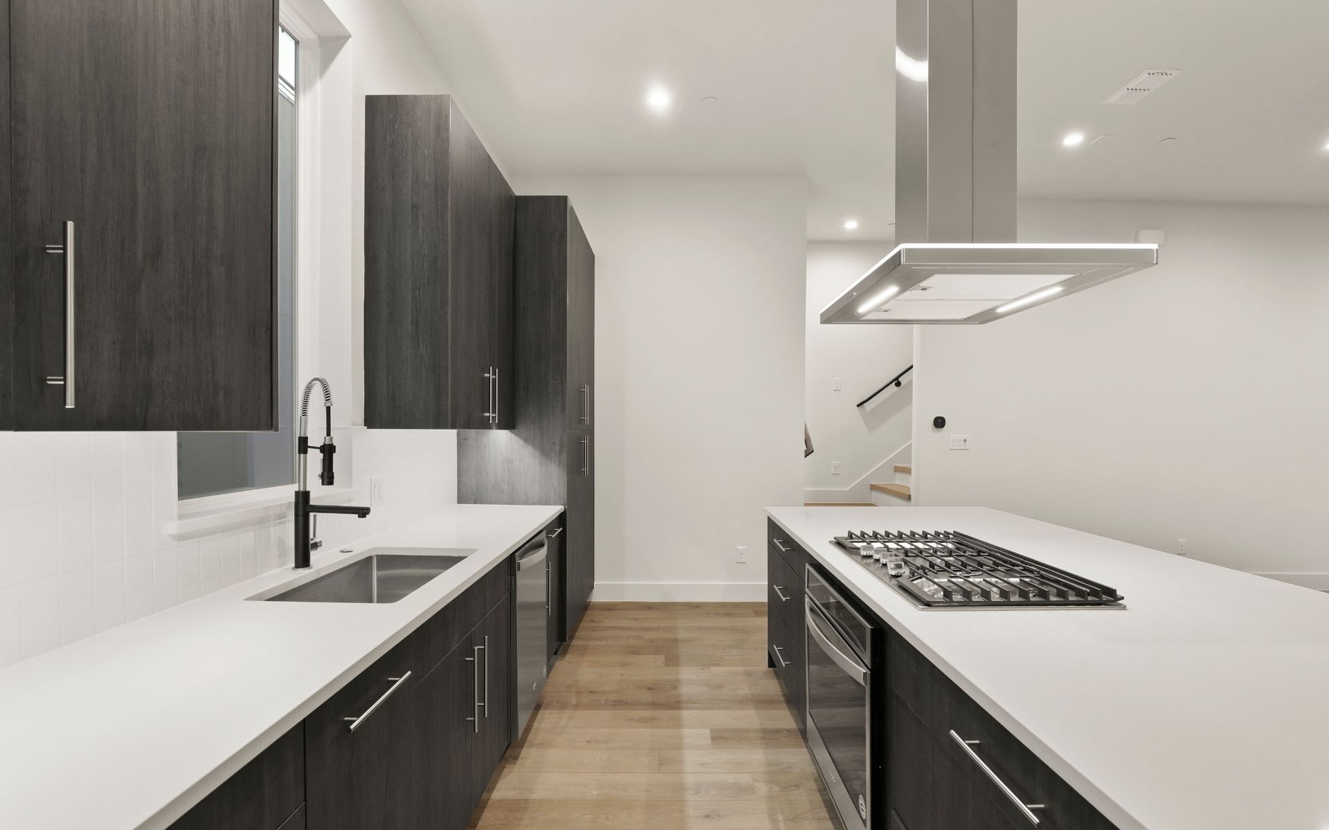 1855 Summit Ave, #103