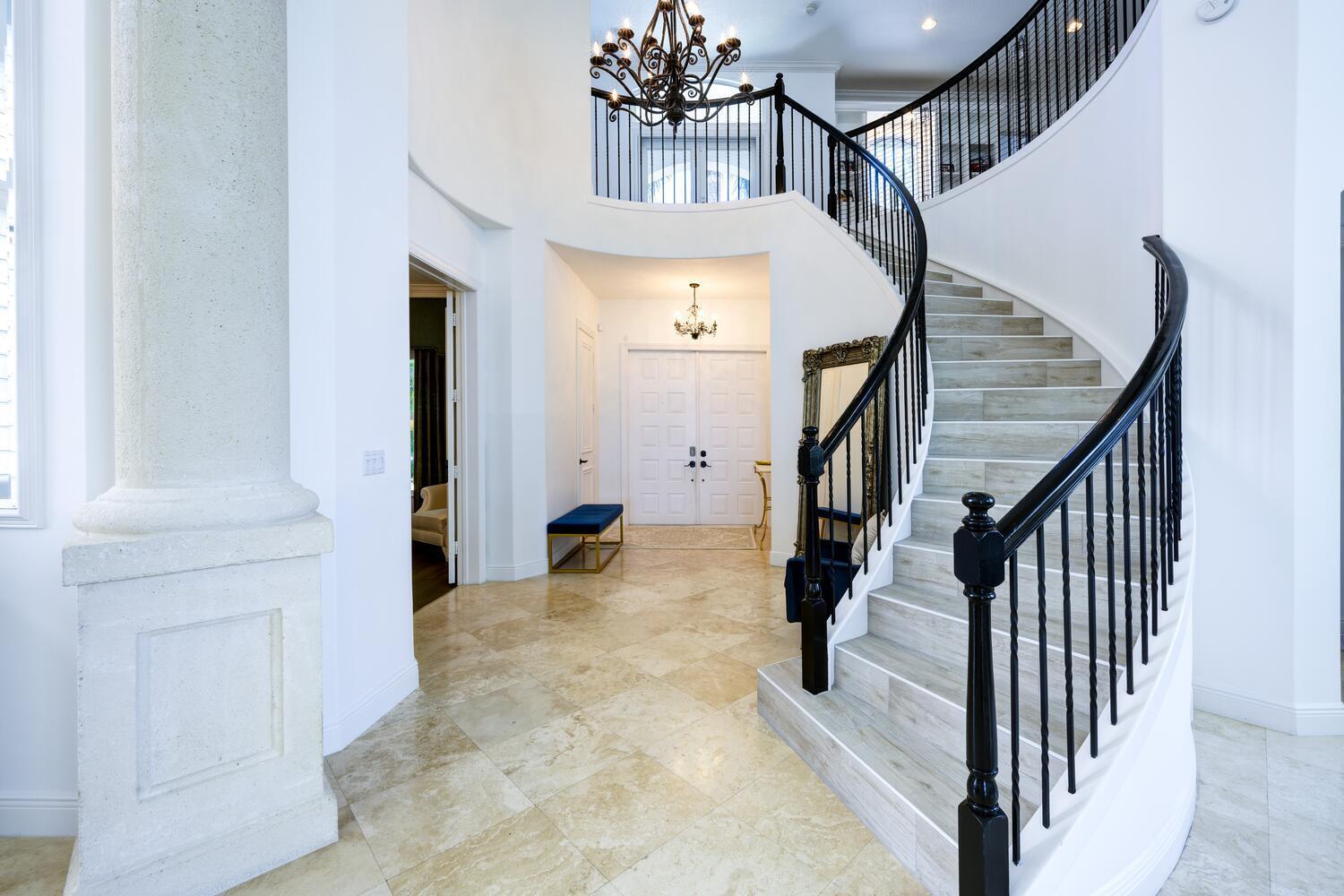 538 Les Jardin Dr