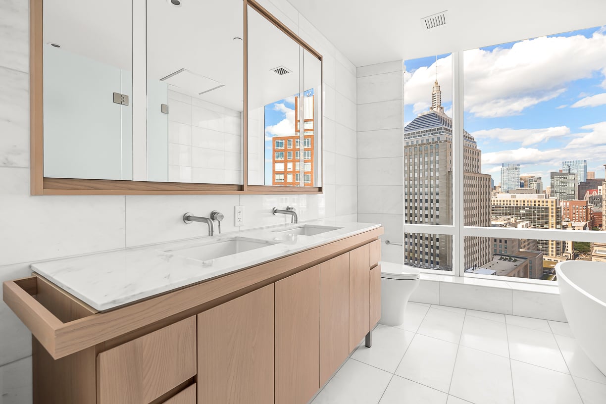 430 Stuart Street Unit 23E