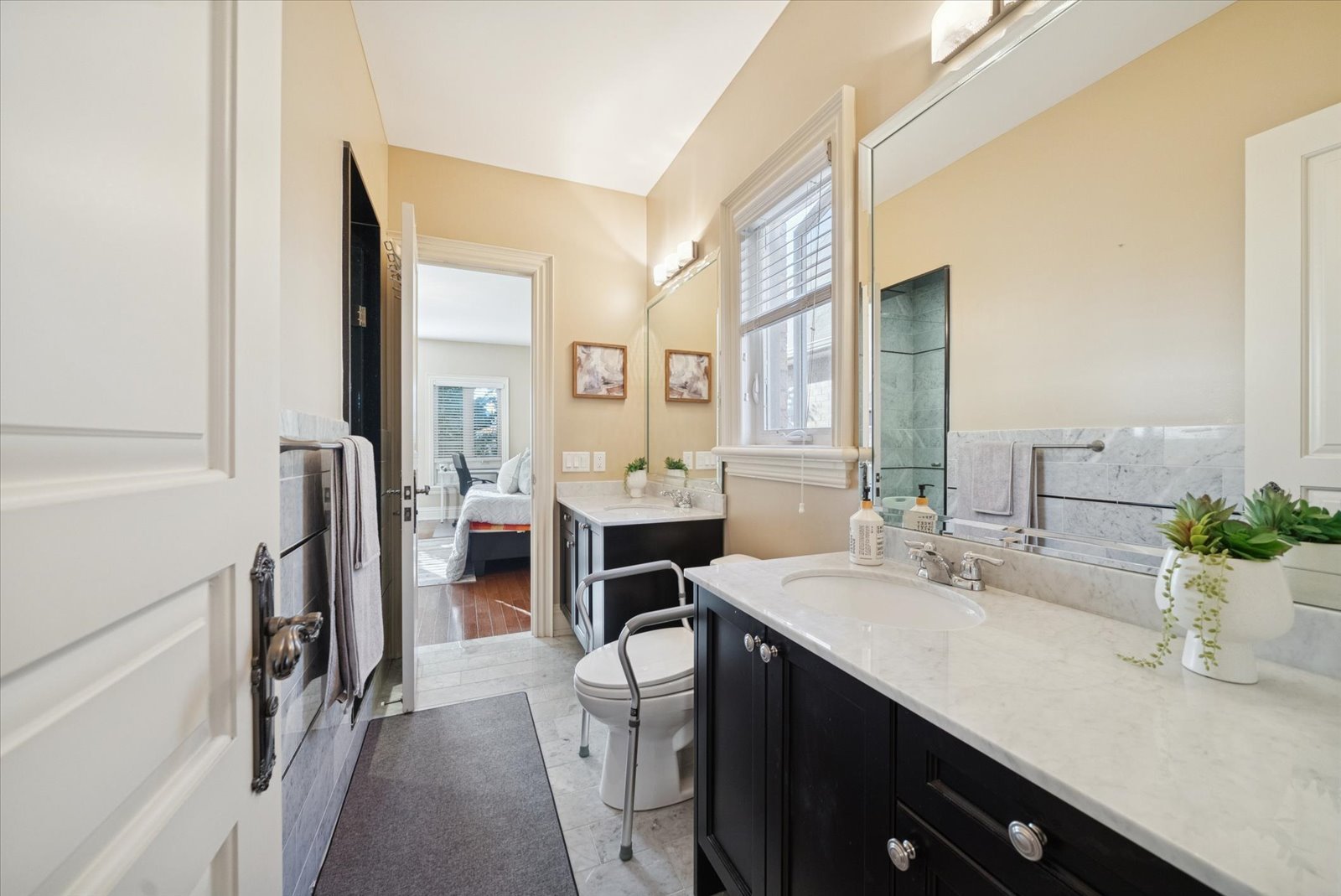 7 Toscanini Rd 