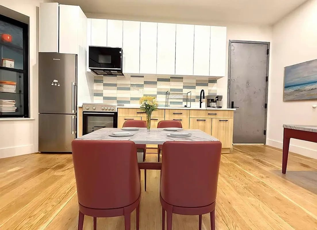 1269 Herkimer Street 2B