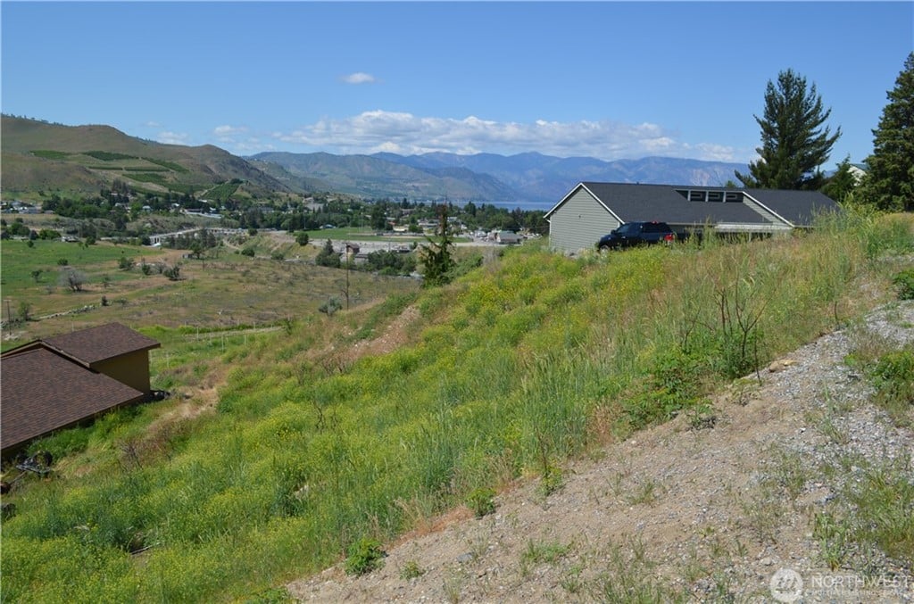 8 Riverview Cemetery Rd