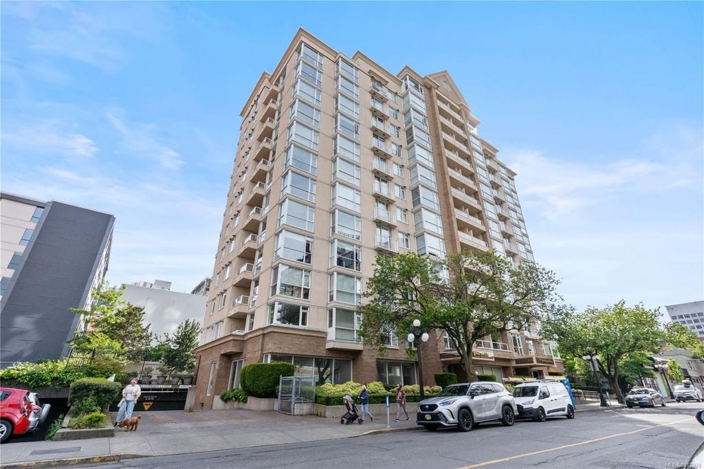 835 View St, #910
