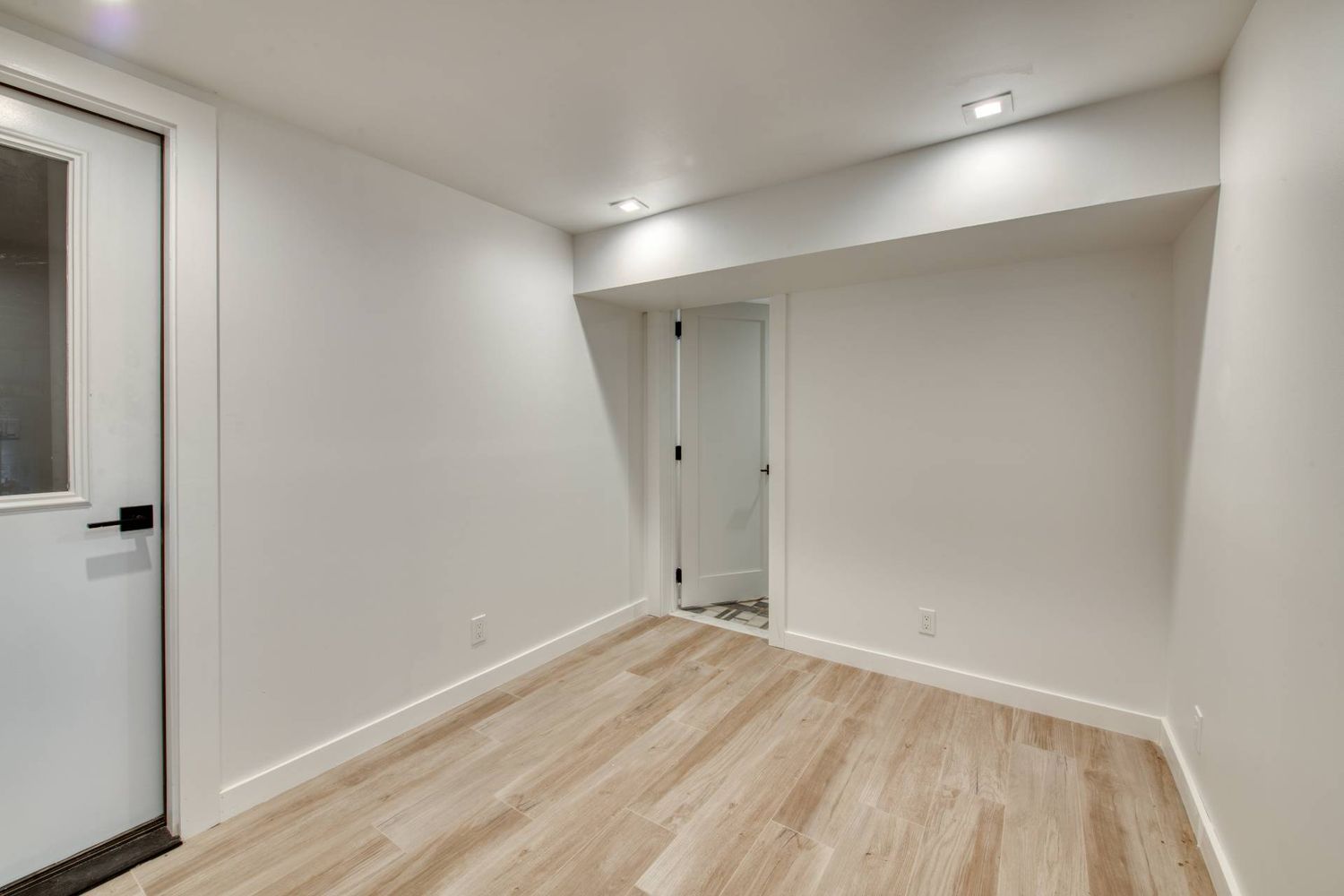 32 Laurel Trail