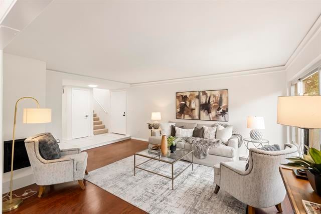 8871 Caminito Primavera, La Jolla, CA 92037