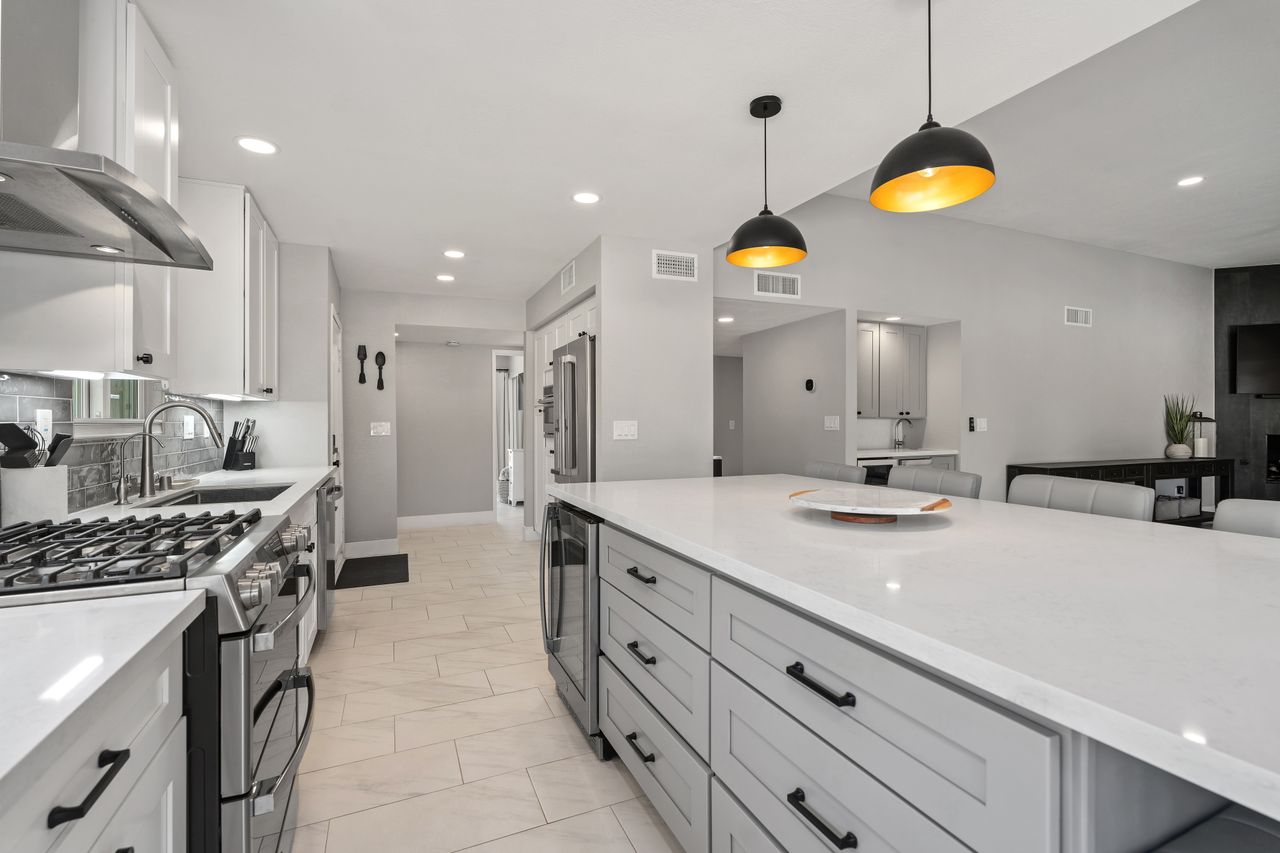 Modern Mirage Condo
