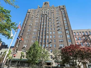 45 Christopher St #8E