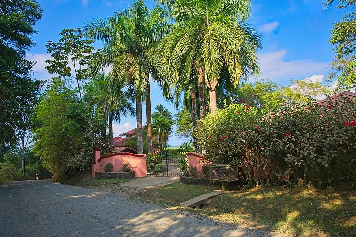 Casa Los Jardines - Platanillo Oasis with Panoramic Ocean and Mountain Views