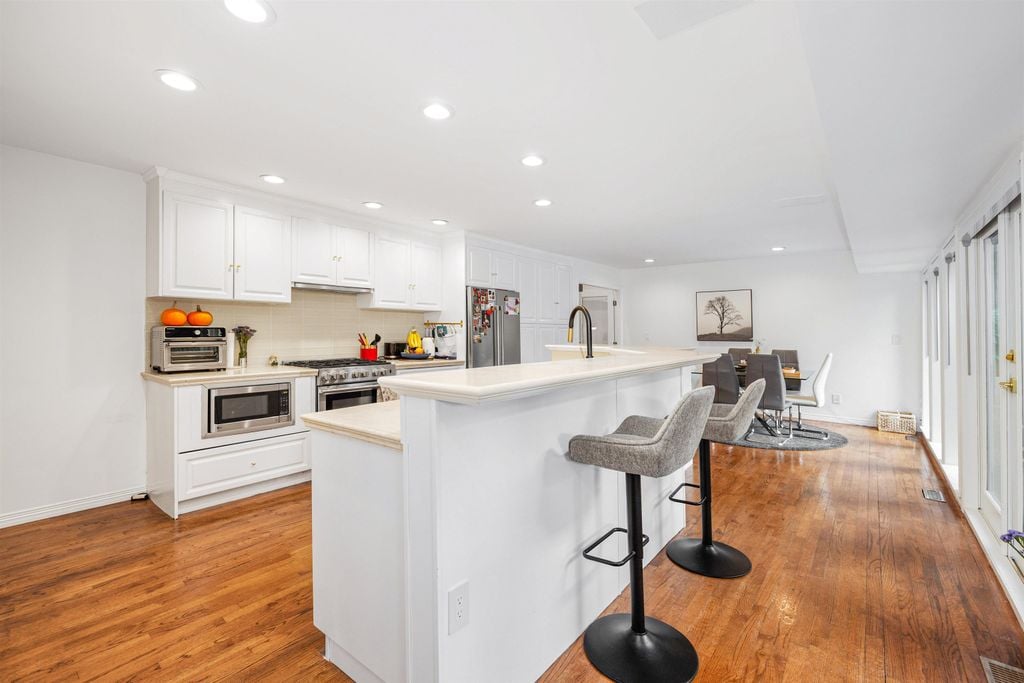 417 Hadden Dr