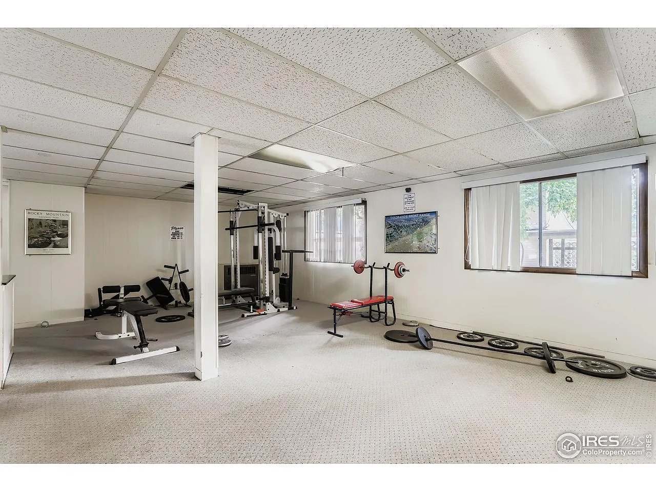 1842 Canyon Blvd #111