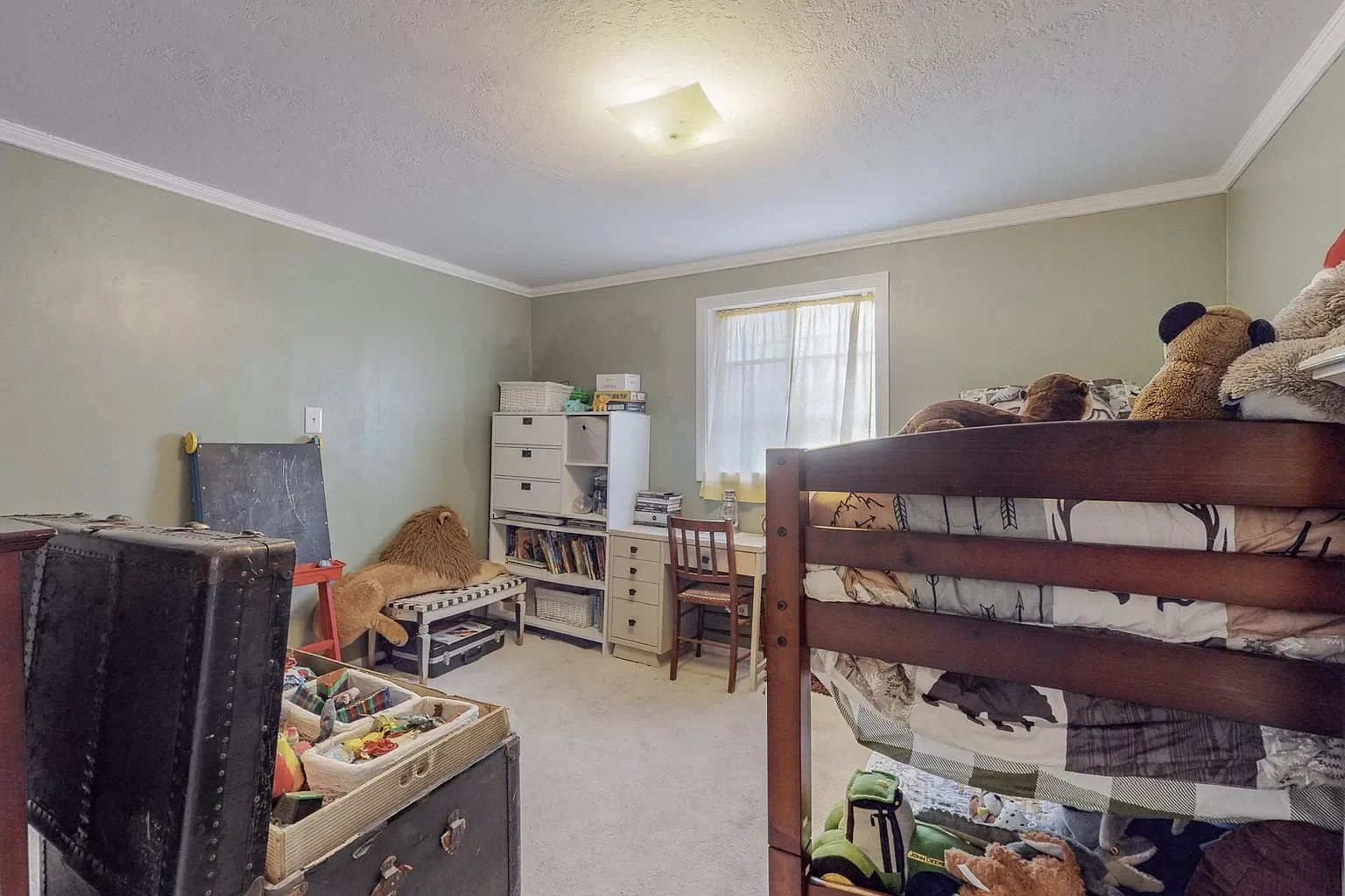 847 Arthur Dr SW