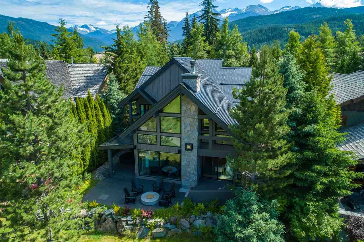 8117 Muirfield Cres