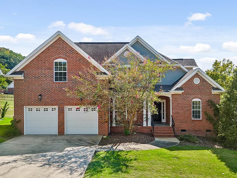 266 Horse Creek Dr