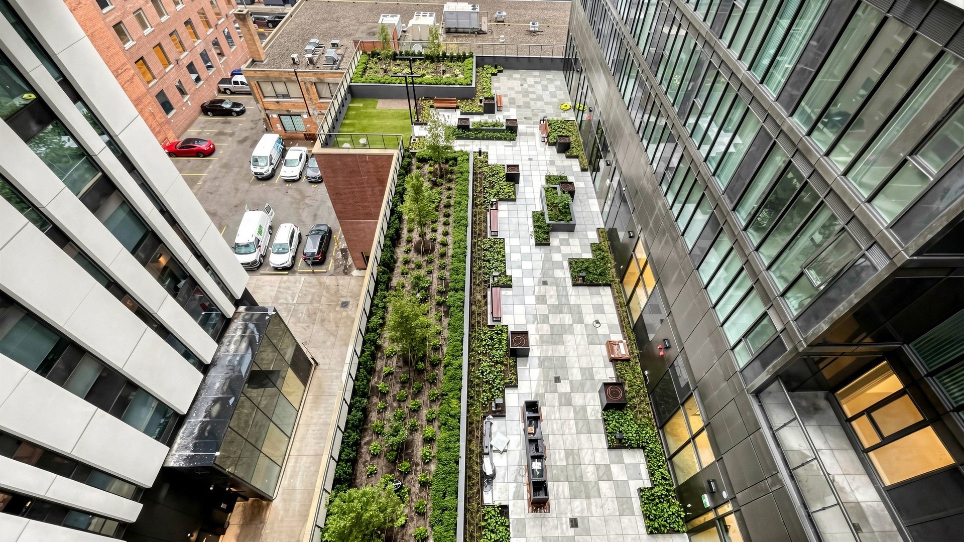 Luxury King West Residence
