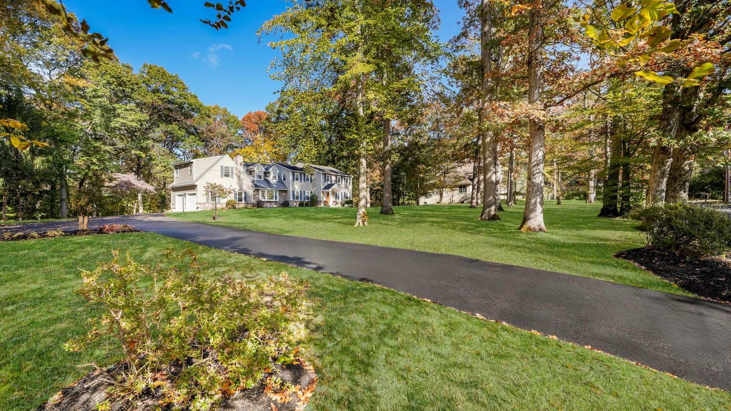 276 Cherry Ln
