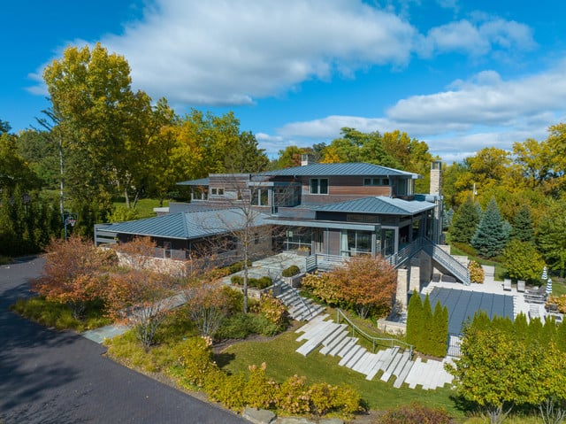 412 Fox Trail Ct , Oak Brook, IL 60523