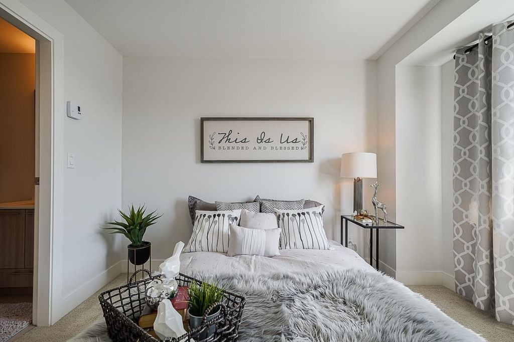 19433 68 Ave, #38