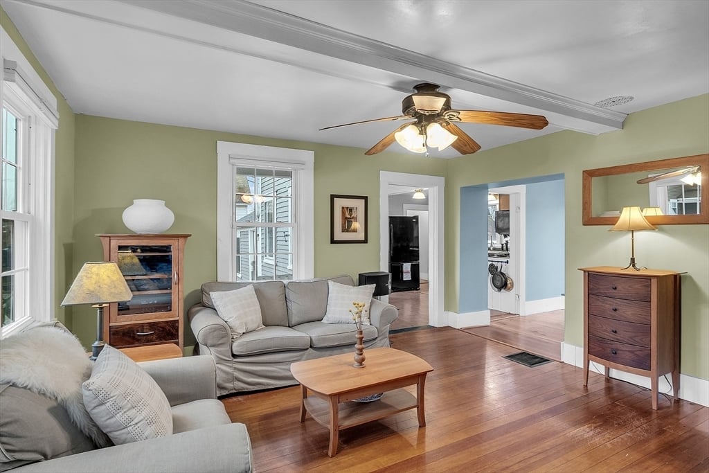 36 Pleasant St