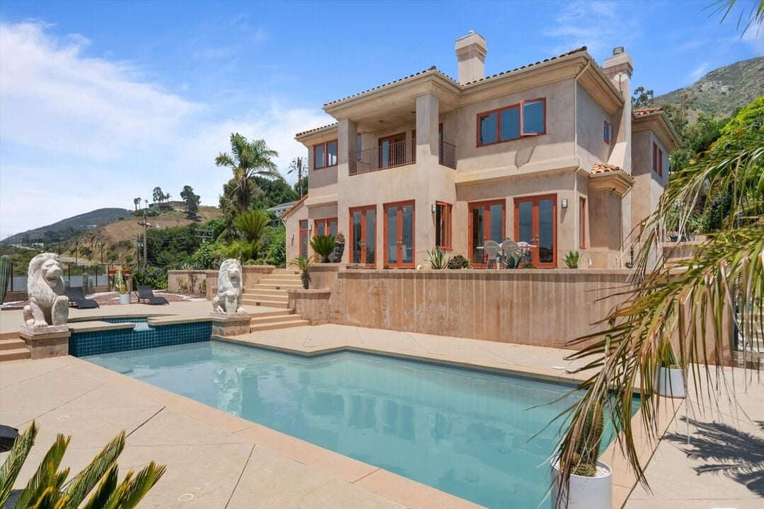 Puesta Del Sol St, 90265