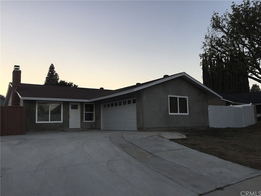 15390 Spruce Ln