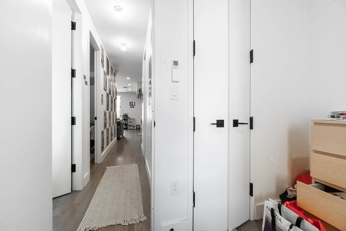 254 East 28th Street 3C