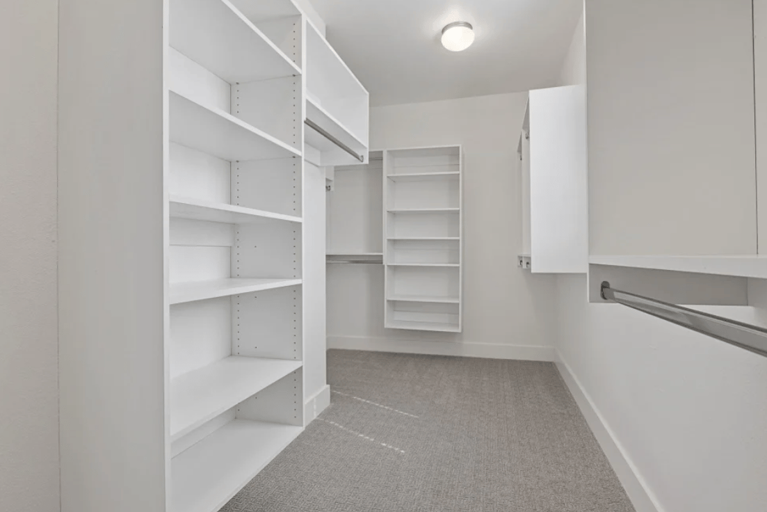 Limited Time Only- Up to 8 Weeks Free Rent!