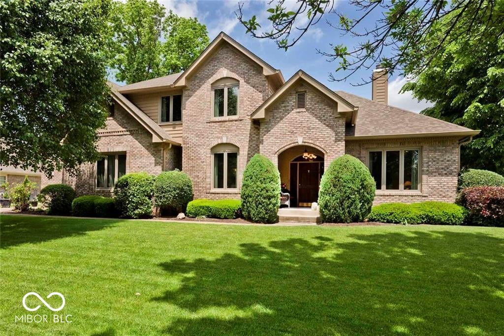 4032 Brockton Manor